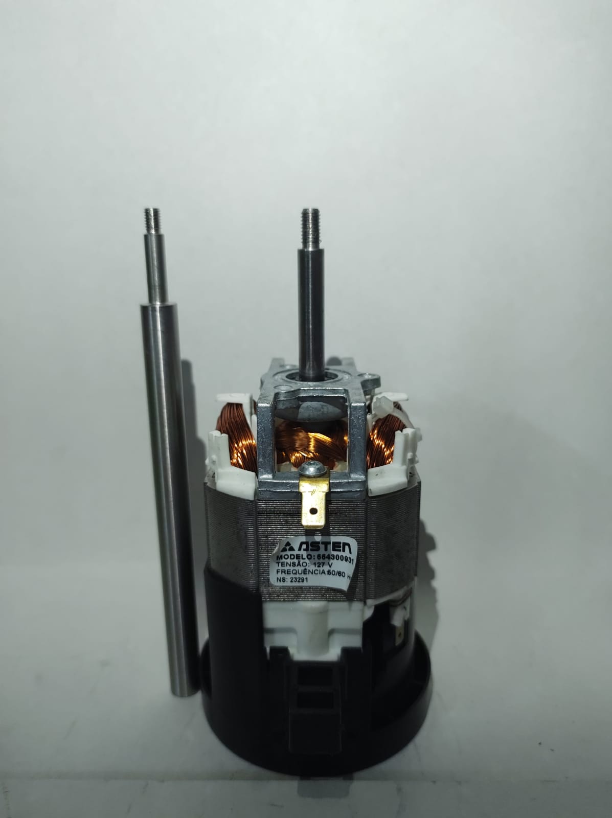 Motor Milk-Shake 127V (664.300.931)  — imagem 3