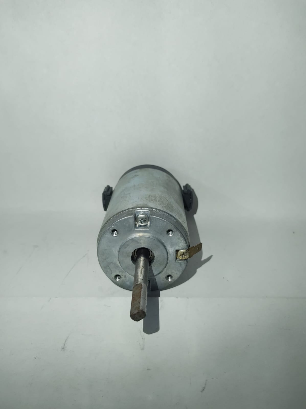 Motor CC4056 150V 4,4RPM (01.200.026) — imagem 3