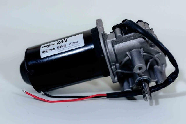MOTOREDUTOR IMOBRAS 24VCC 72RPM E. CHAVETA IMOBRAS 100403224 — imagem 3
