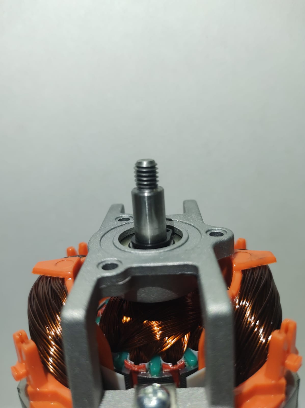 MOTOR DE LIQUIDIFICADOR 220VCA SKYNSEM 101704320 — imagem 2