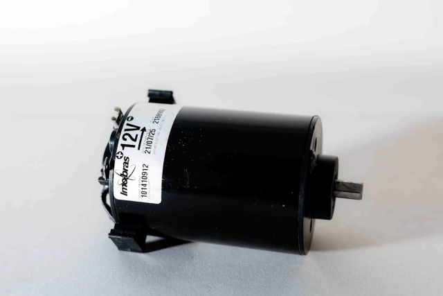 MOTOR IMOBRAS 12VCC 2500RPM T60-79 101410912