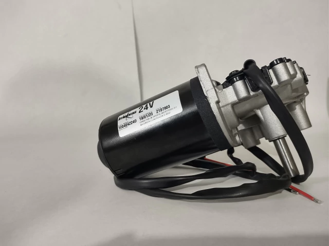 MOTOREDUTOR IMOBRAS 24VCC 72RPM EIXO LISO 100404224